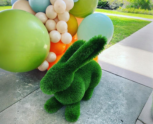 Topiary lying bunny artificial grass animals rabbit
