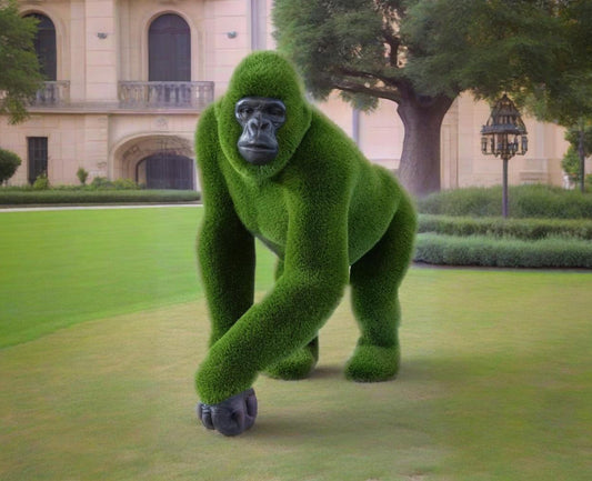 Topiary big Gorilla female with carved face artificial grass animals Big Female Gorilla