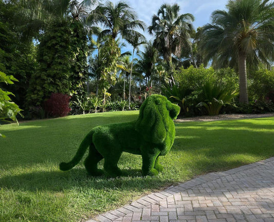 Topiary standing lion artificial grass animals standing lion Scupture