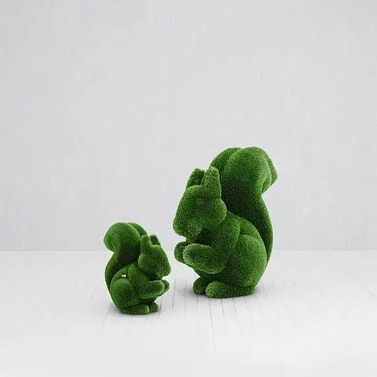 Topiary Squirrel artificial grass animals sculpture