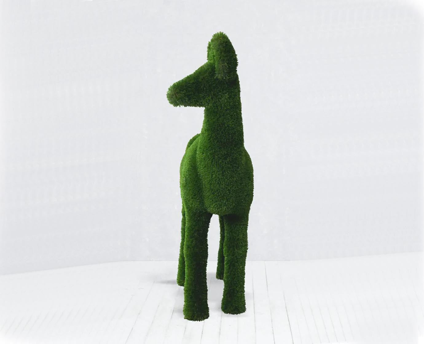 Topiary Roe Deer artificial grass animals sculpture