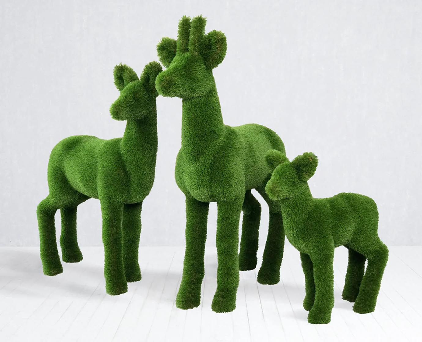 Topiary Roe Deer artificial grass animals sculpture